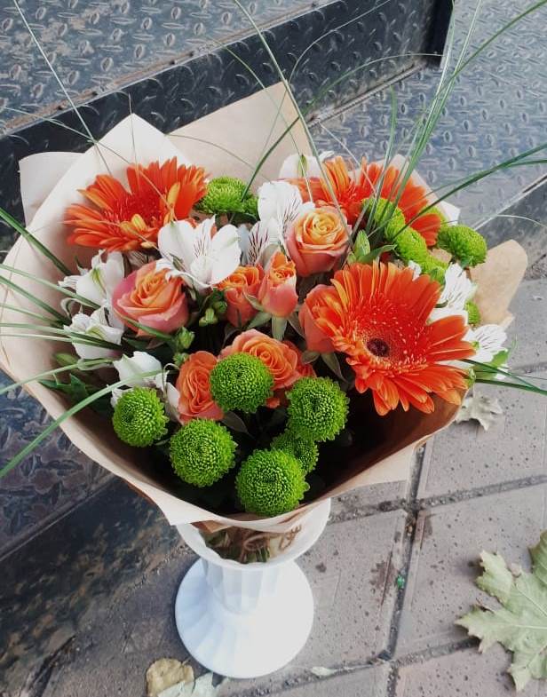Букет цветов из: Герберы, Хризантемы, Альстромерии и Розы в Ардатове Нижегородской области