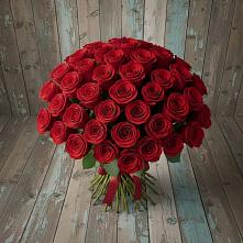 Букет 55 Красных роз Фридом #REPLACE_PRED# Ардатове Нижегородской области