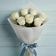 Букет 7 Белых роз Эдлесс Лав в Ардатове Нижегородской области