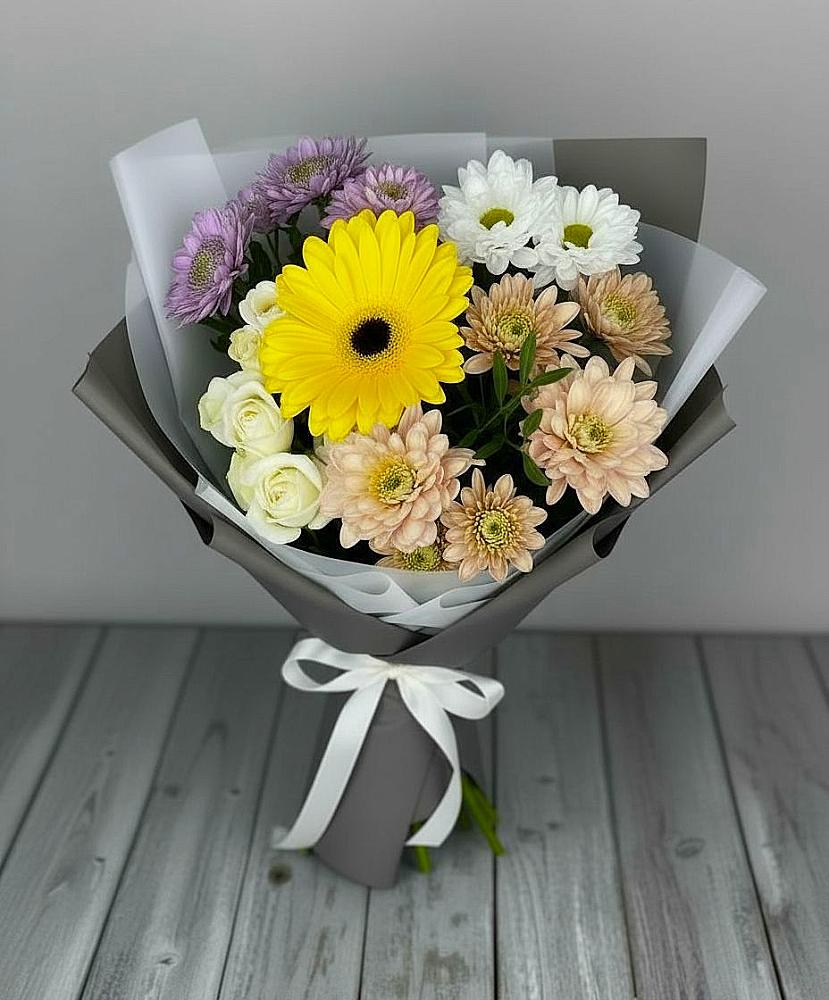 Букет цветов из: Розы, Герберы и Хризантемы в Ардатове Нижегородской области