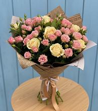 Букет цветов из:  Розы в Ардатове Нижегородской области