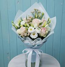 Букет цветов из:  Розы и Лизиантусы в Ардатове Нижегородской области