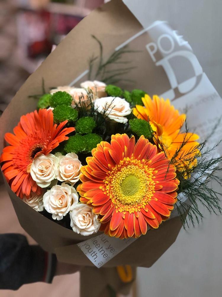 Букет цветов из: Герберы, Хризантемы и Розы в Ардатове Нижегородской области