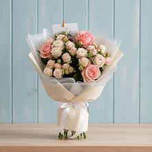 Букет цветов из:  Розы в Ардатове Нижегородской области