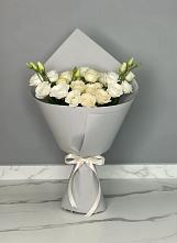 Букет цветов из:  Розы и Лизиантусы в Ардатове Нижегородской области